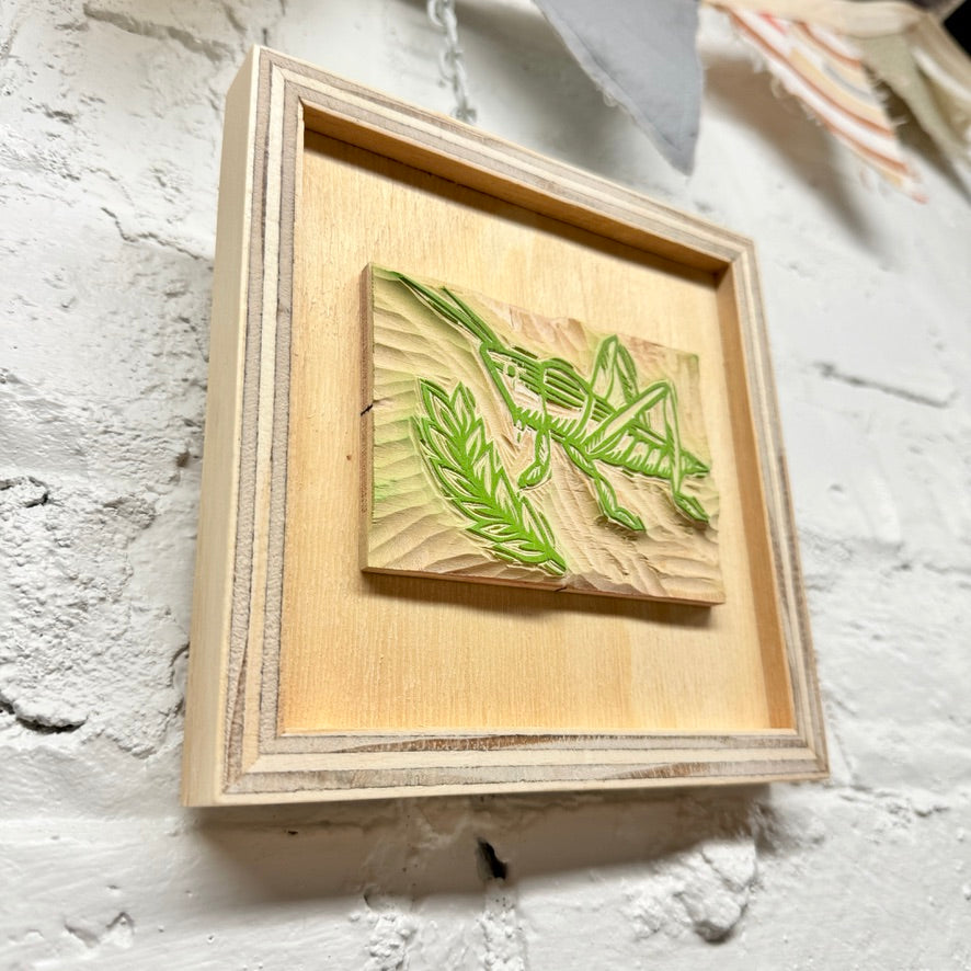 Grass Hopper - FRAMED WOODBLOCK (6x6")
