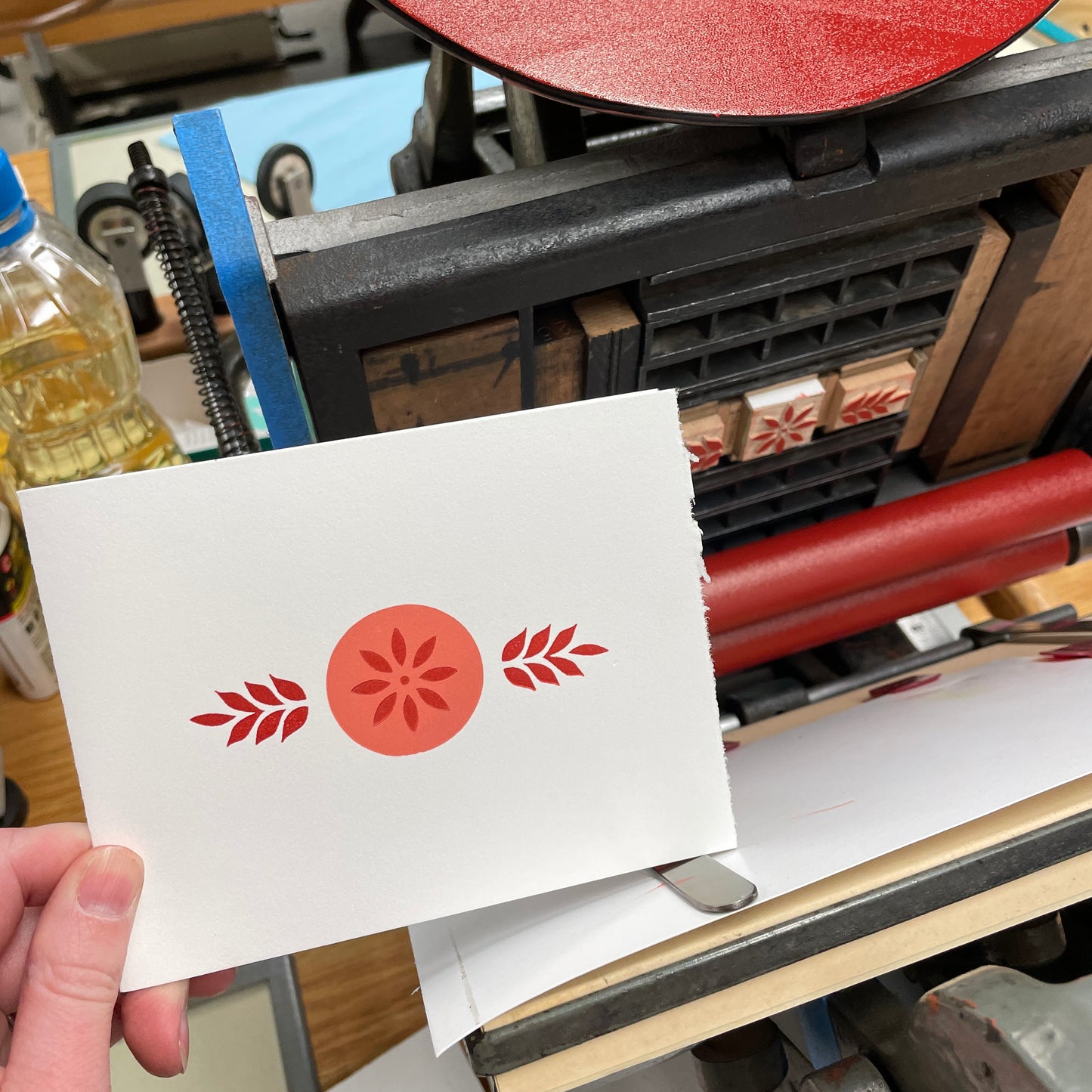 Spring Circle Flower - single card - wood type letterpress printed