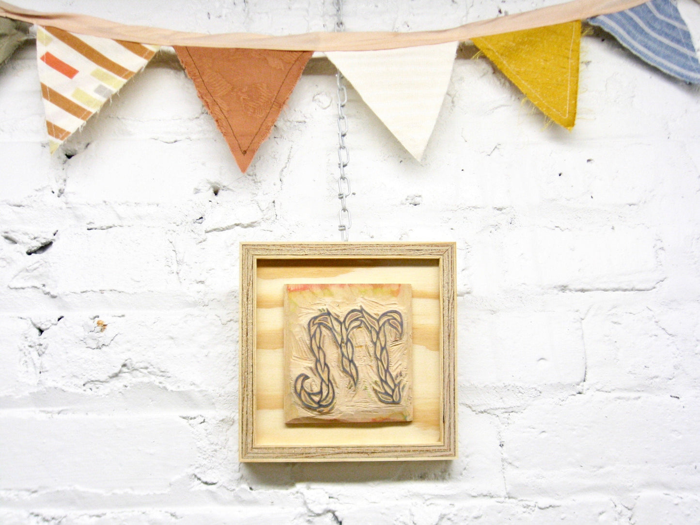 Letter M - hand carved original printers block with 6-pack monogram greeting cards - collector's item