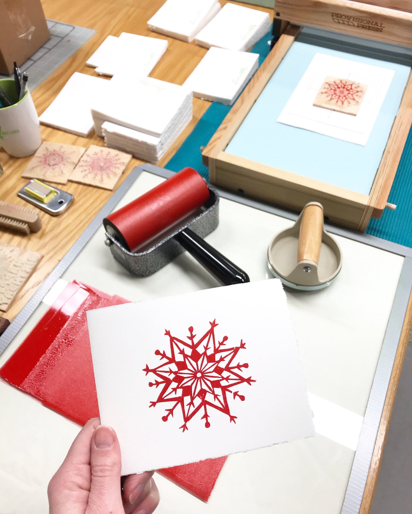 Snowflake red single card - woodblock printed