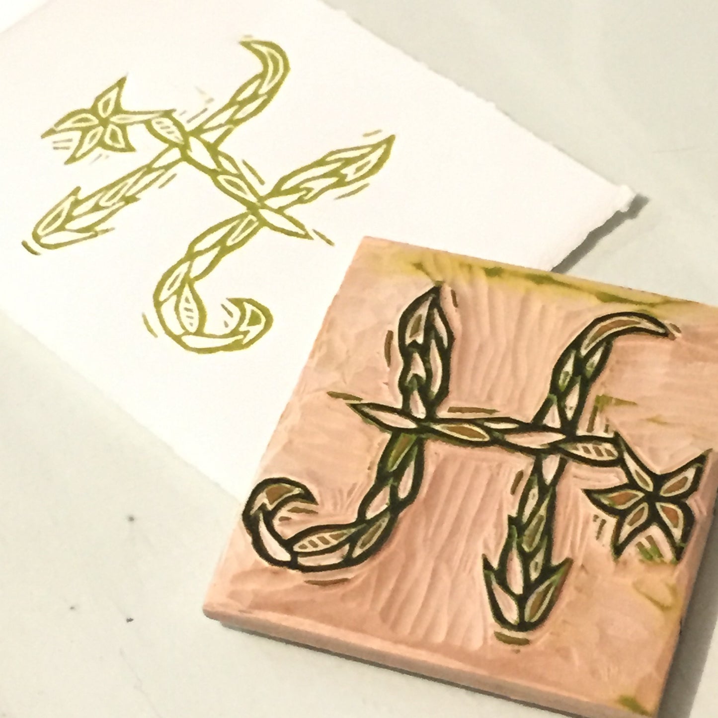 Letter H - hand carved original printers block with 6-pack monogram greeting cards - collector's item